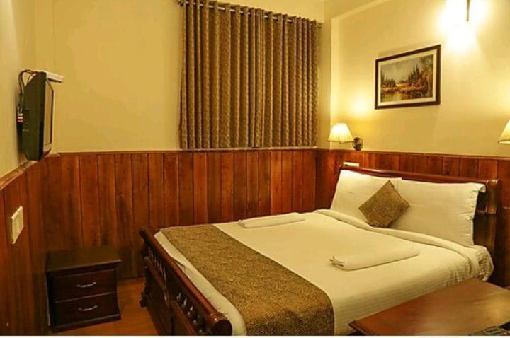 Hotel Garden Manor à Ooty Extérieur photo