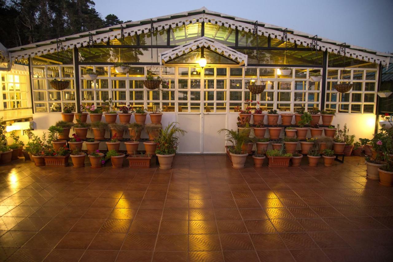 Hotel Garden Manor à Ooty Extérieur photo